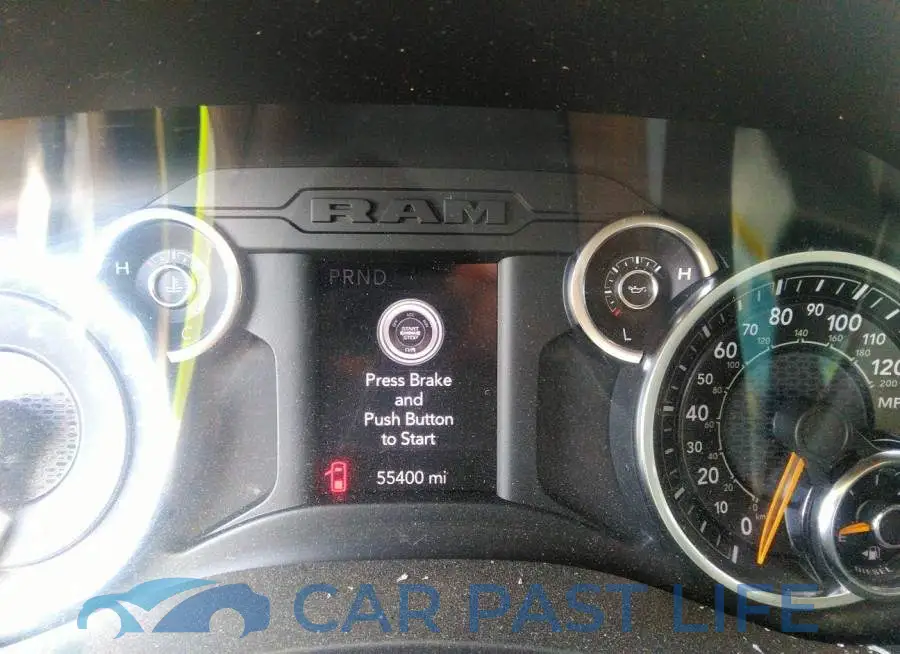 3C6UR5JL9KG584059# 7