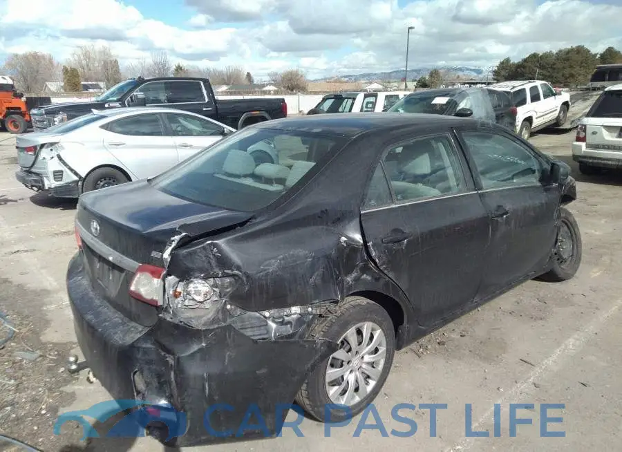 2T1BU4EE0DC043130# 4