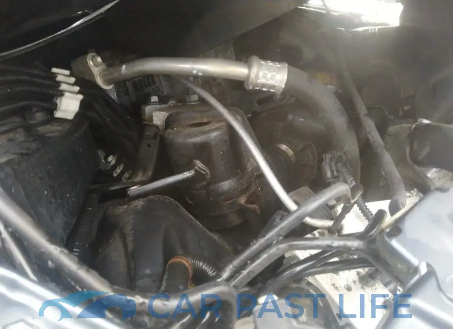 2T1BURHE3GC600979# 10