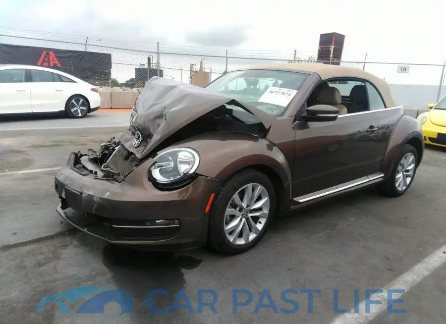 3VW5A7AT6FM806335# 2