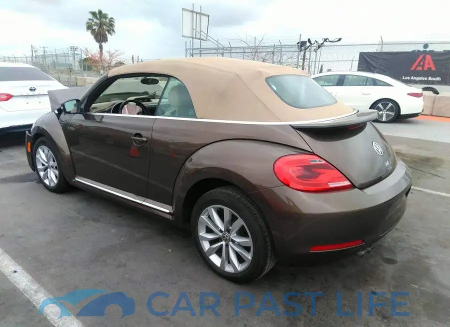 3VW5A7AT6FM806335# 3