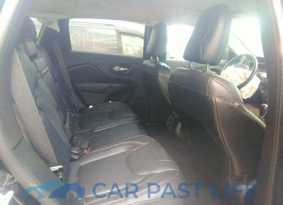 1C4PJMBS4EW211577# 8