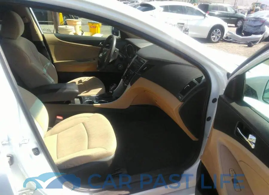 5NPEB4AC7EH932061# 5