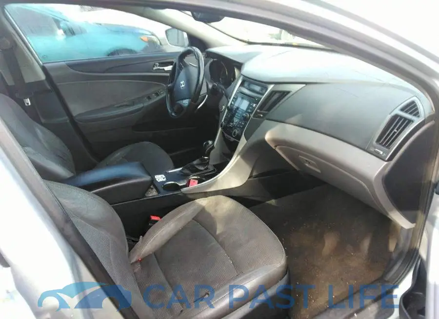 5NPEC4AB3DH641575# 5