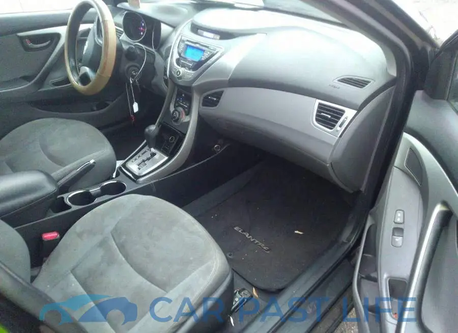 5NPDH4AE2DH217568# 5