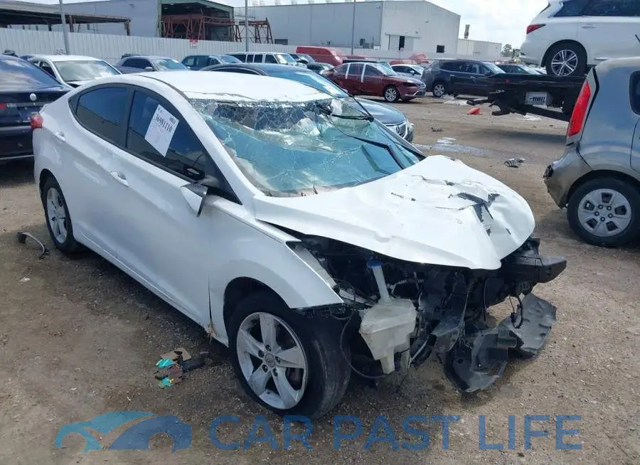 5NPDH4AE8DH156775# 1