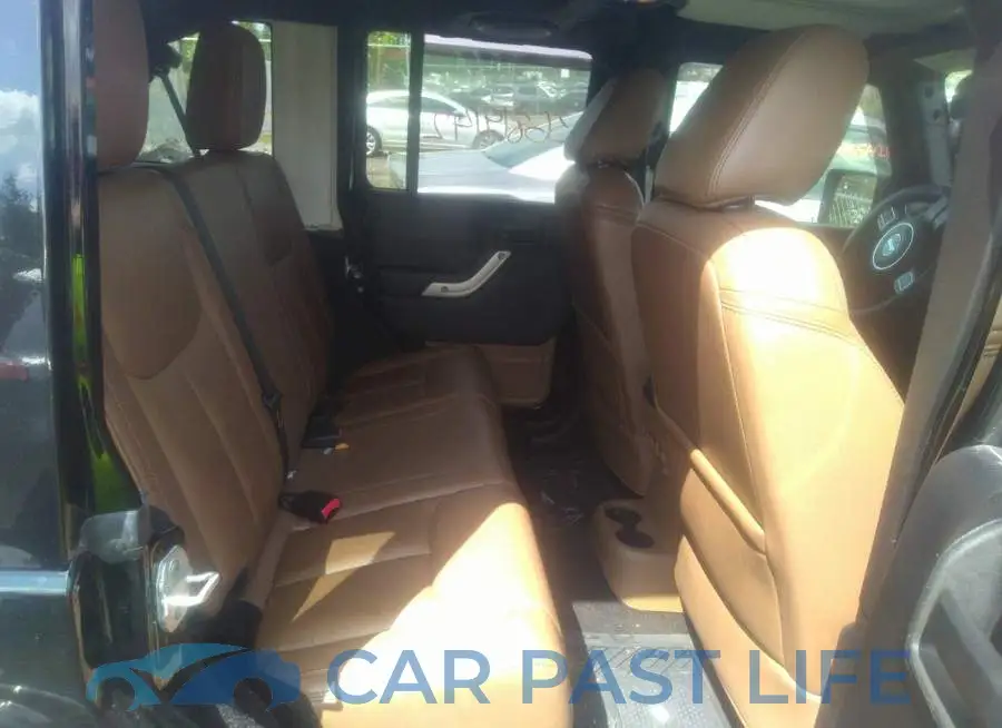 1C4BJWEG9DL663439# 8