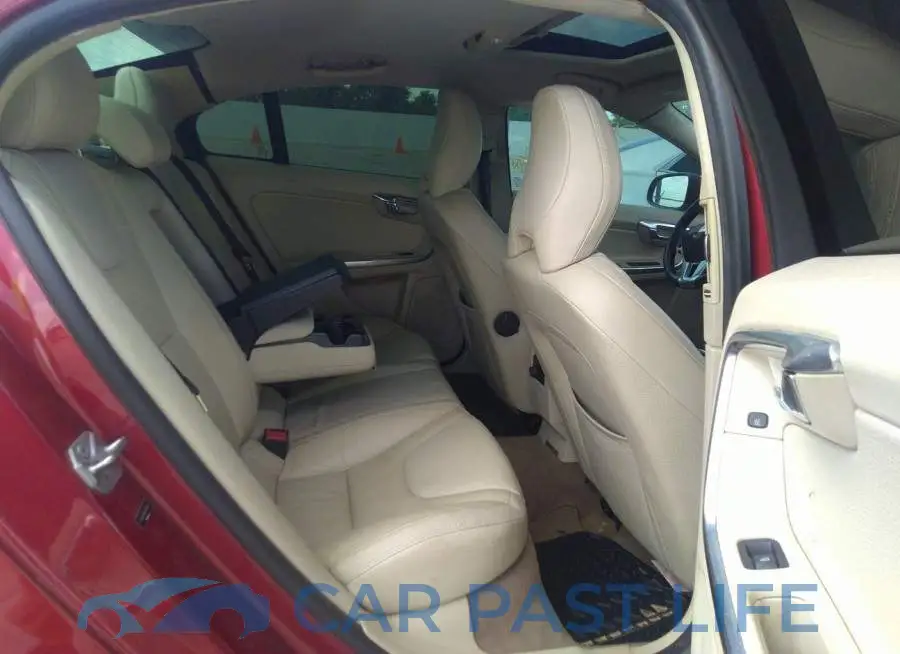 YV1612FS9E1296269# 8