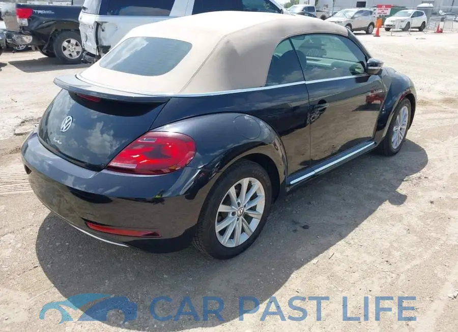 3VW5DAAT8KM511980# 4
