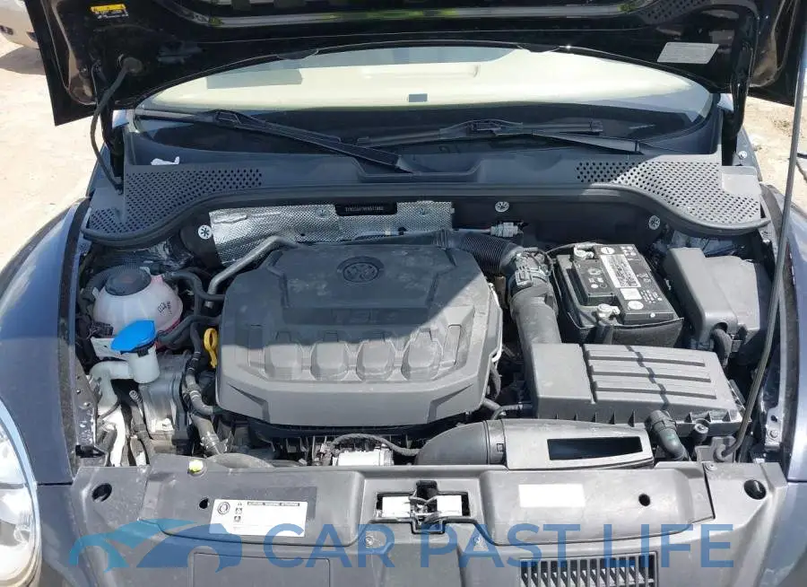 3VW5DAAT8KM511980# 10