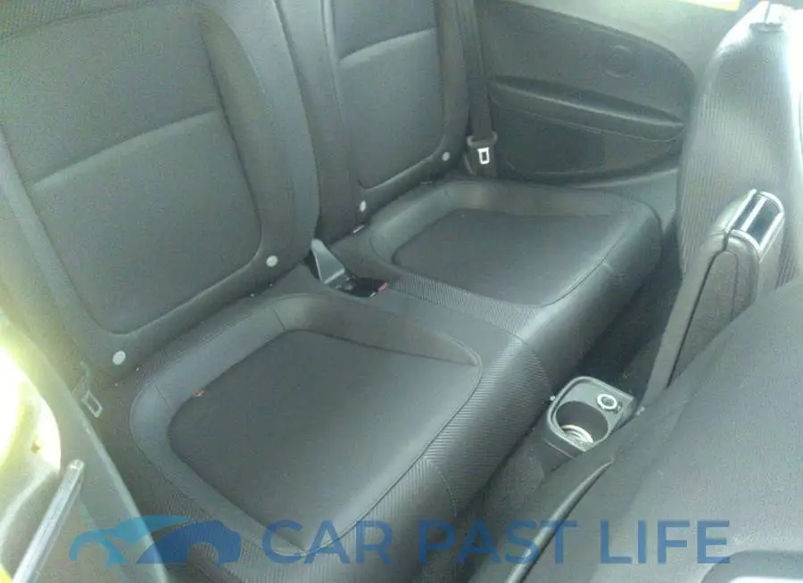 3VW5P7AT5EM801205# 8