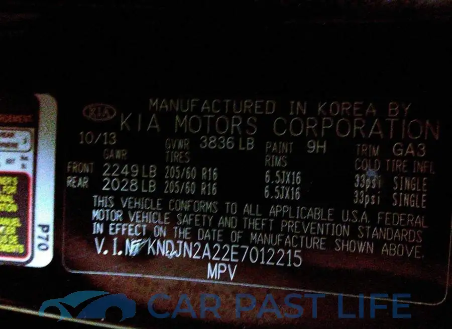 KNDJN2A22E7012215# 9