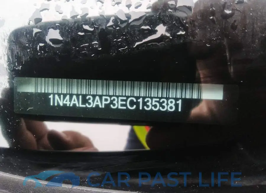 1N4AL3AP3EC135381# 9