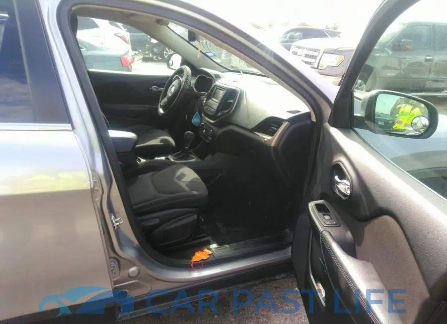 1C4PJLCS0GW257550# 5