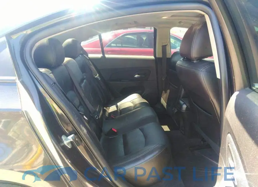 1G1PE5SB4E7117759# 8