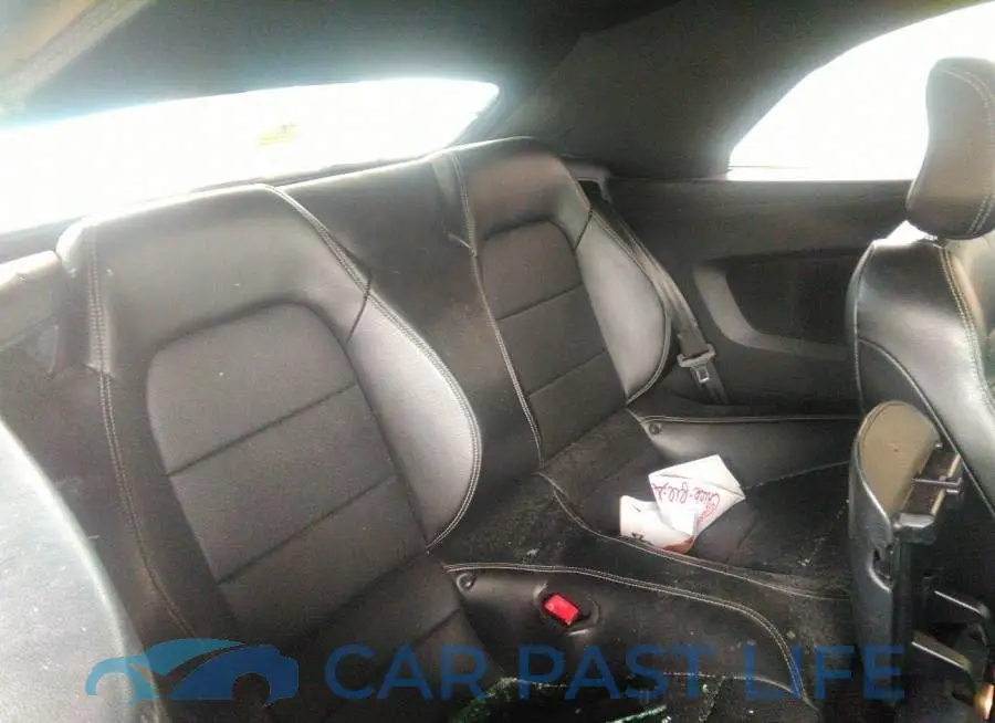 1FATP8UH2J5111764# 8