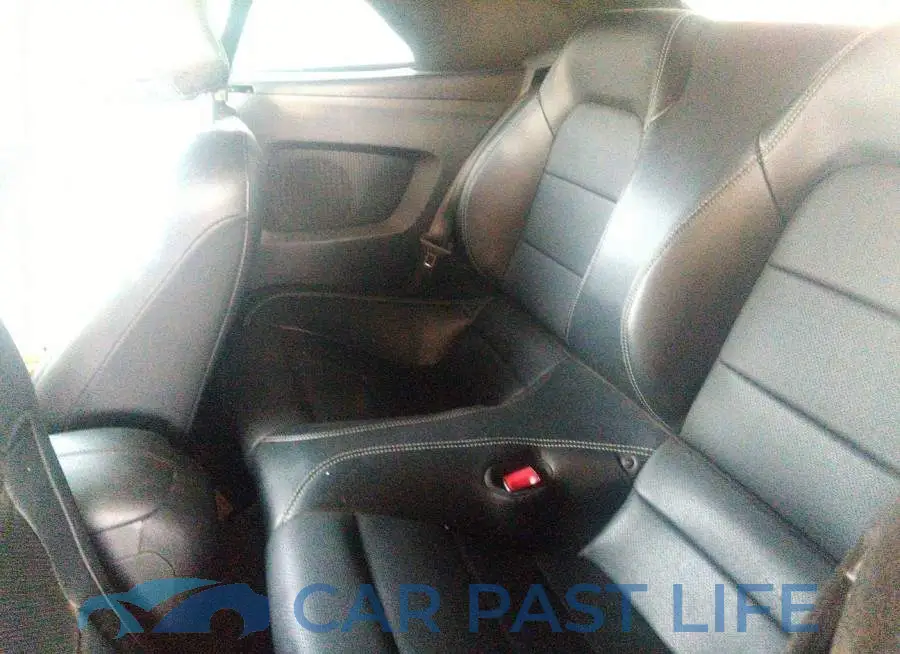 1FATP8UH2K5182030# 8