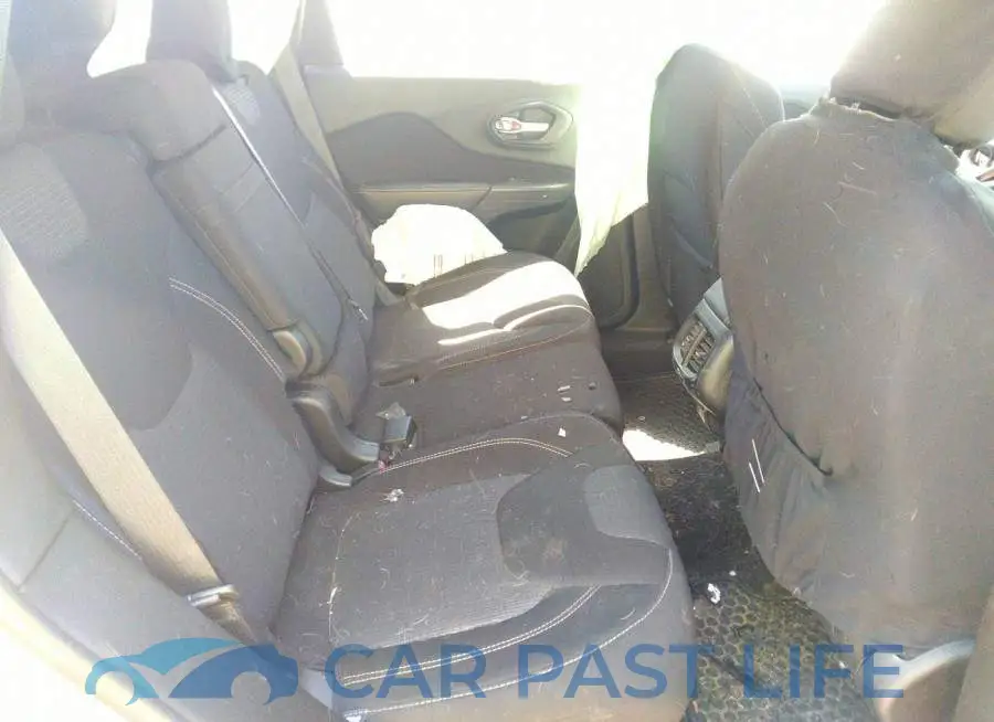 1C4PJMCB6FW794699# 8