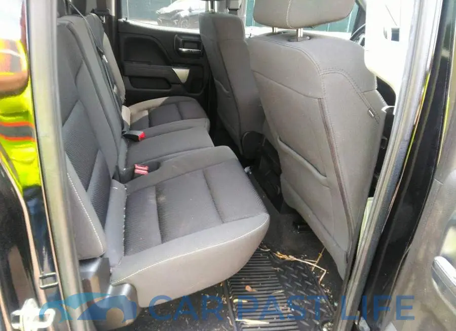1GCVKREC3JZ238607# 7