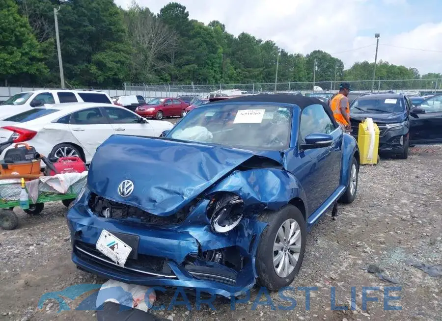 3VW5DAAT7JM512682# 6