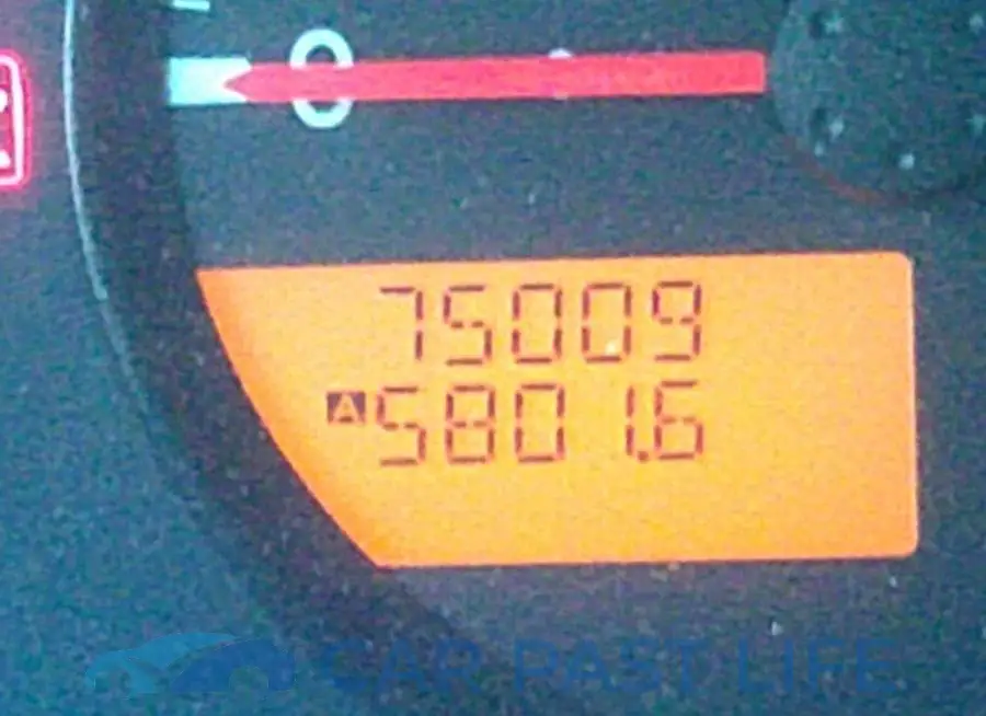1N6BD0CT2GN776031# 7
