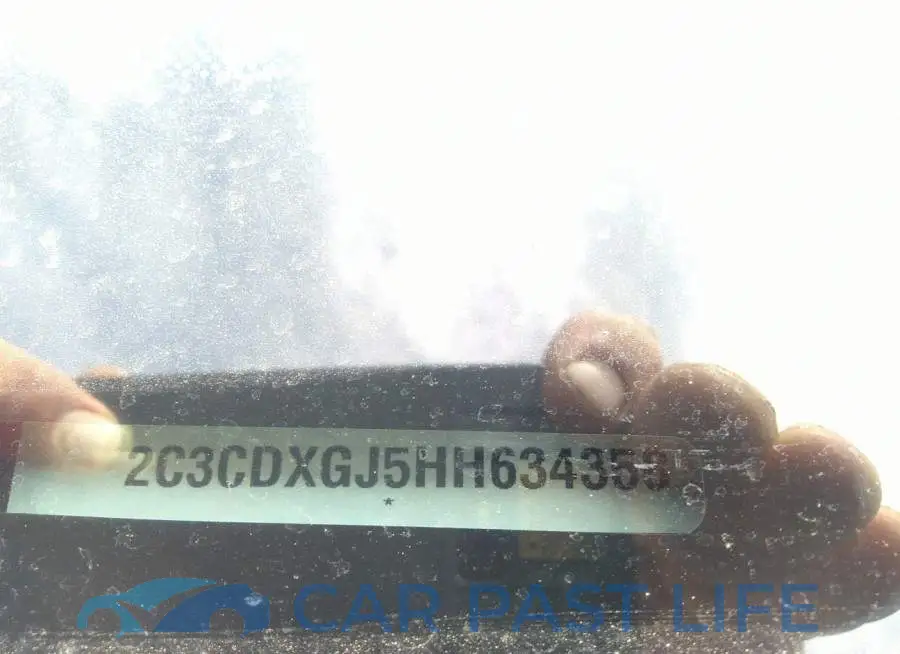 2C3CDXGJ5HH634358# 9