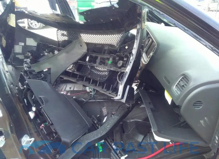 2C3CDXGJ5HH634358# 5
