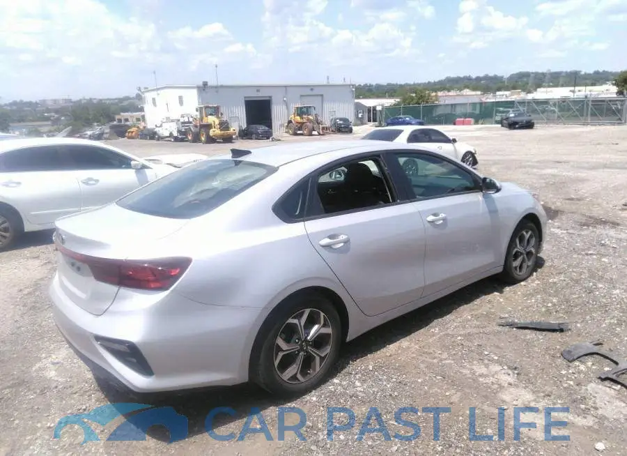 3KPF24AD8LE184905# 4