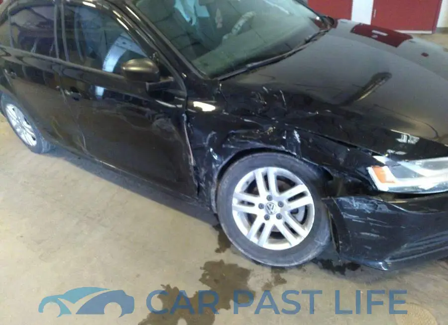 3VW3A7AJ6FM260772# 6
