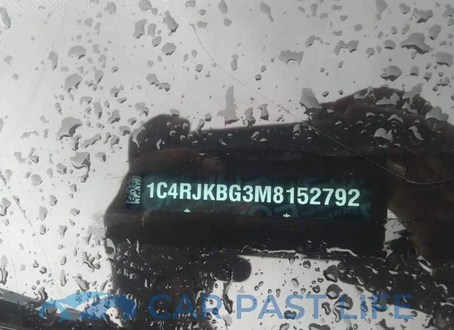 1C4RJKBG3M8152792# 9