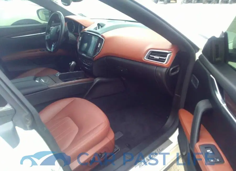 ZAM57YSA5J1296520# 5