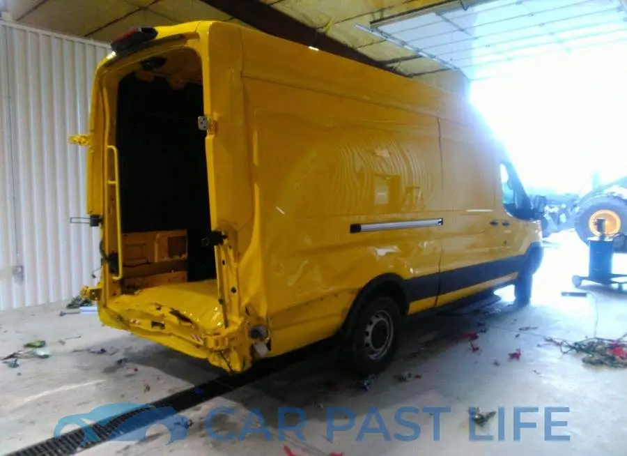 1FTYR3XM6KKA78339# 4