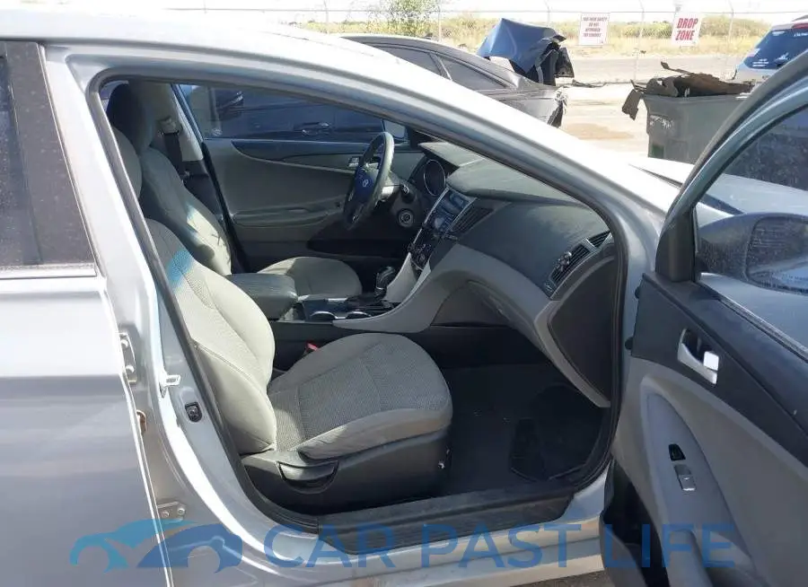 5NPEB4AC9DH673359# 5