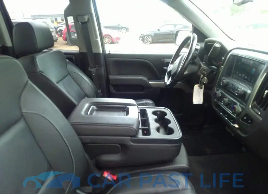 1GCVKREC5JZ140789# 5