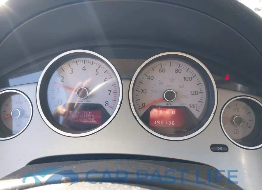 2C4RVABG6DR725185# 7