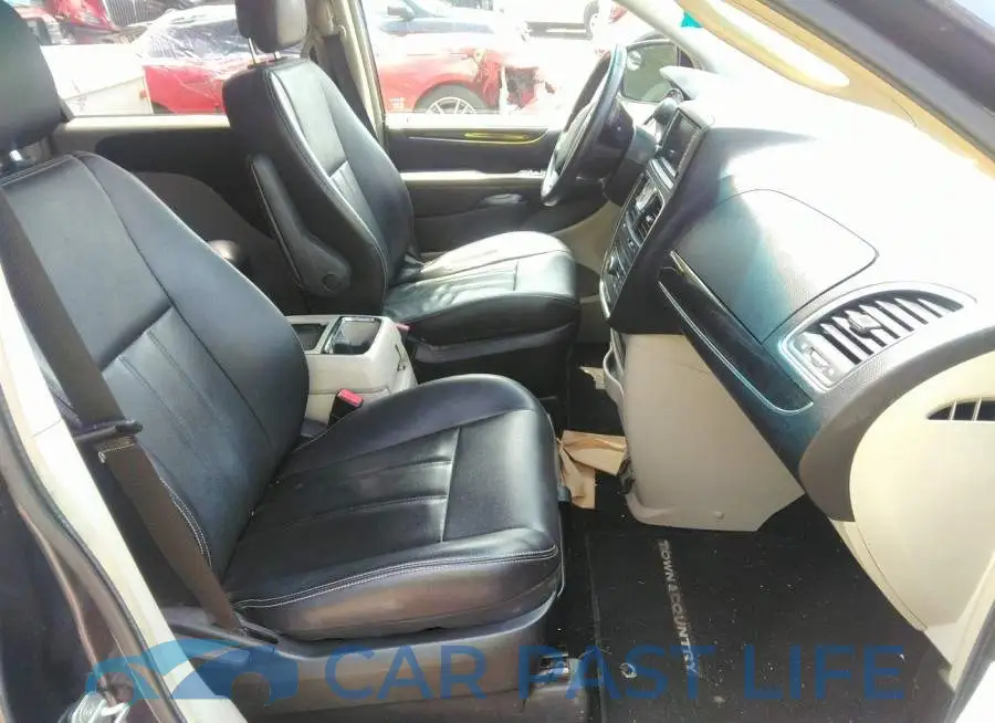 2C4RC1BG7DR605272# 5