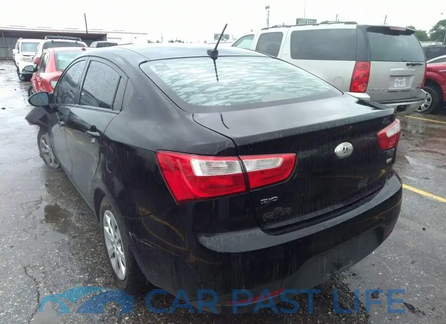KNADM4A3XE6323236# 3