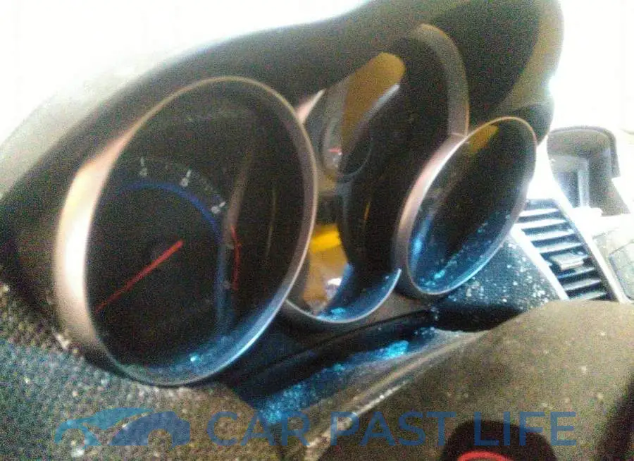 1G1PE5SB4G7228086# 7