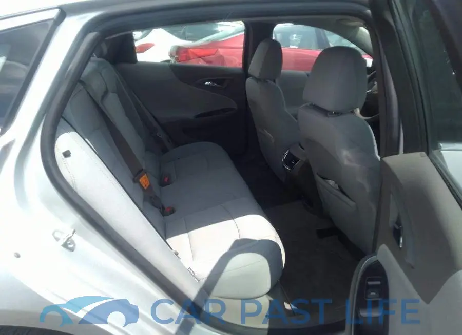 1G1ZD5ST3JF114856# 8