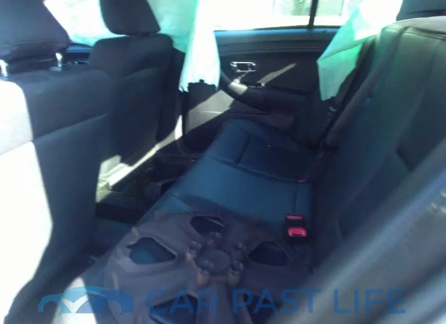 1FAHP2MK5FG124258# 8