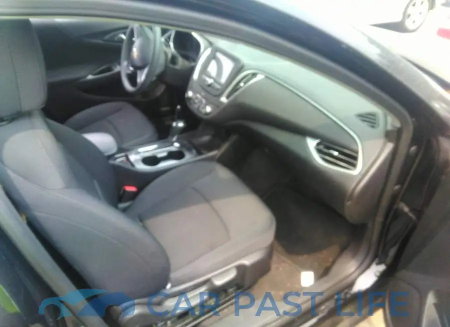 1G1ZB5ST1HF131221# 5