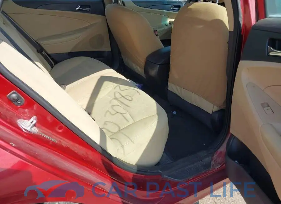 5NPEB4AC8DH768138# 8