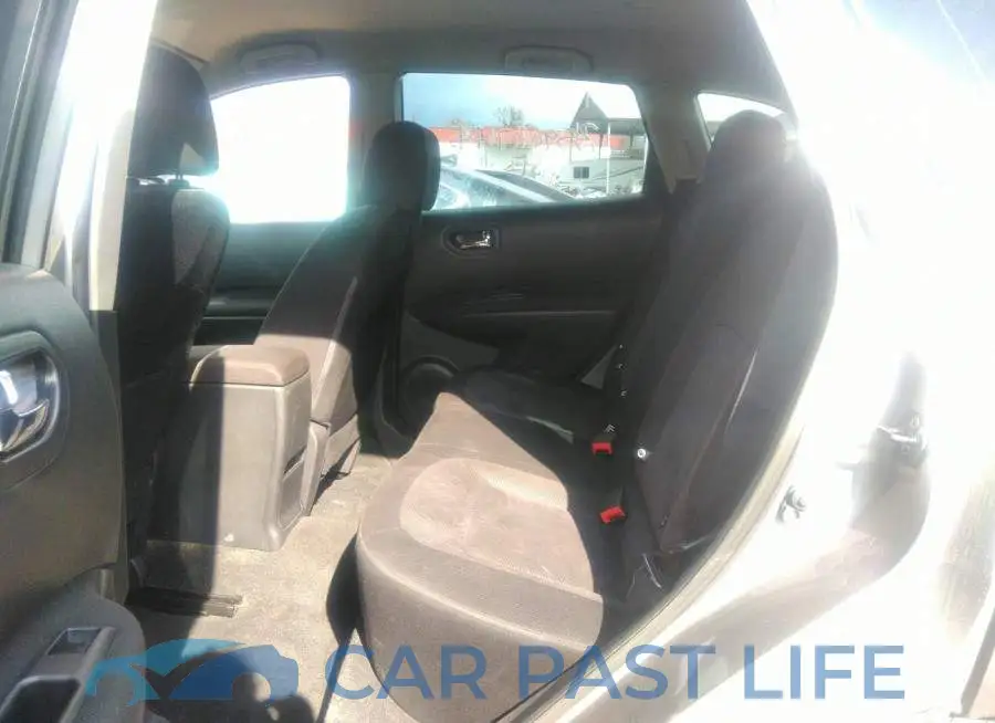 JN8AS5MV2DW140432# 8