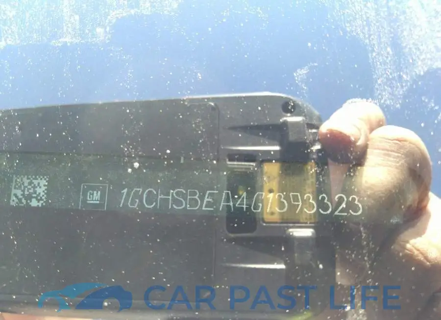 1GCHSBEA4G1393323# 9
