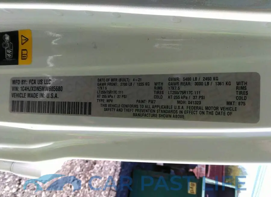 1C4HJXDN5MW685680# 9