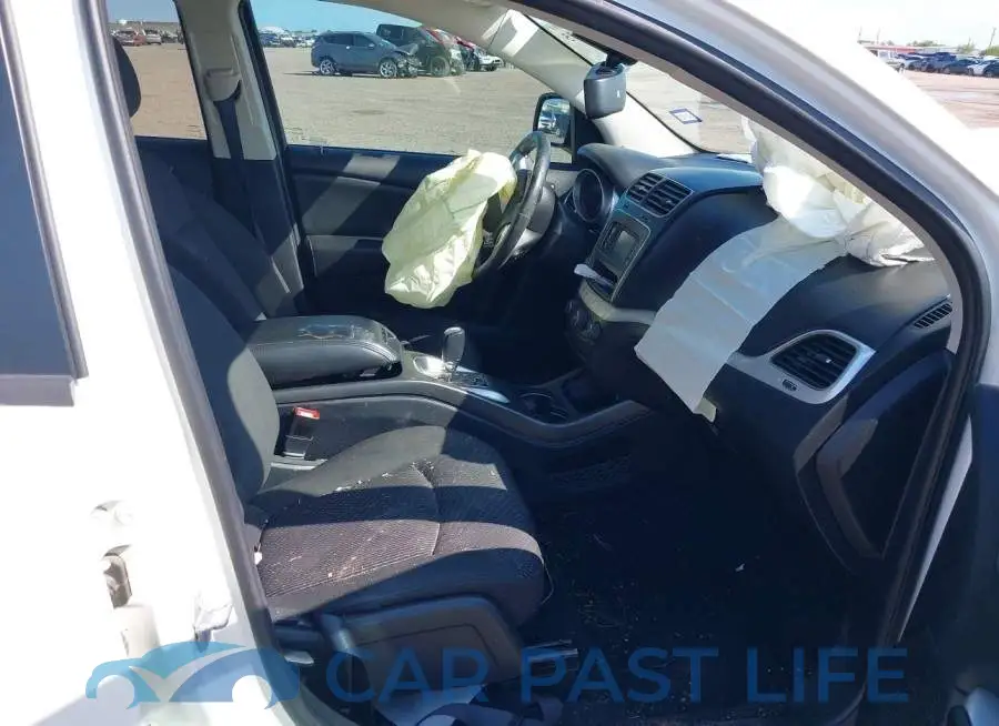 3C4PDCAB8GT247946# 5