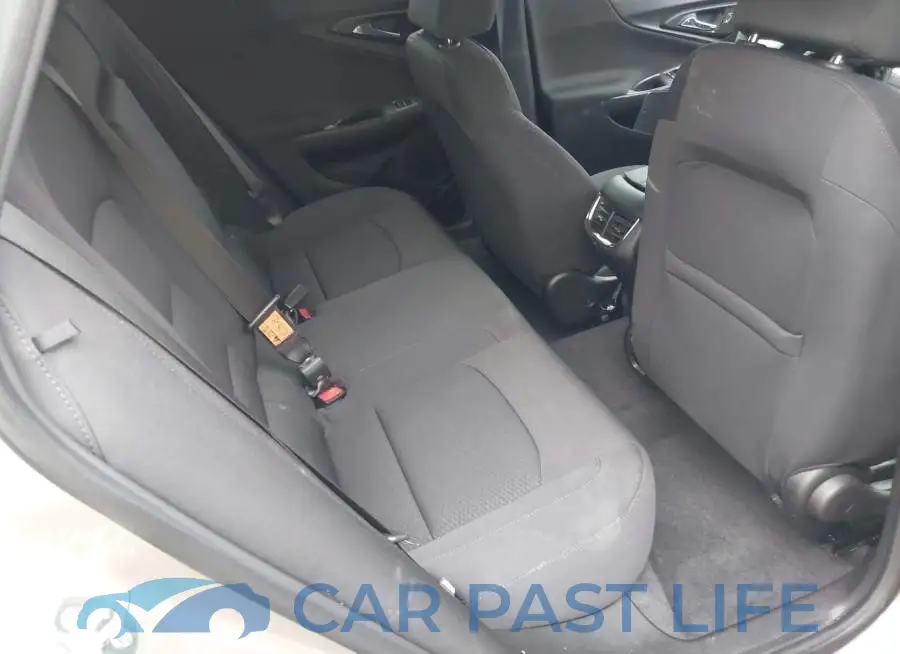 1G1ZD5ST6PF154647# 8