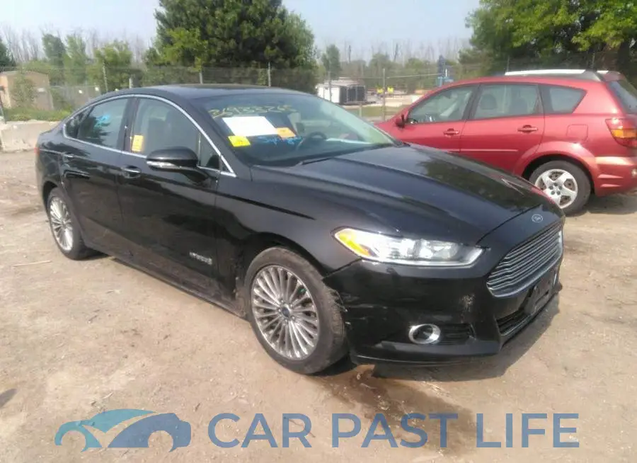 3FA6P0RU1DR319592# 1