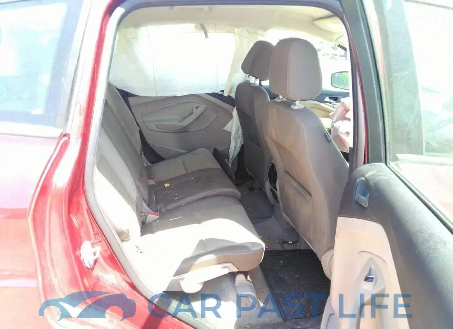 1FADP5AU2FL120018# 8