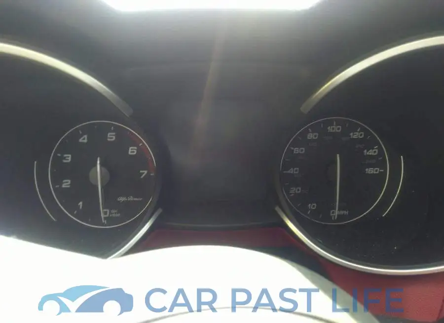 ZASPAKAN4M7D15521# 7